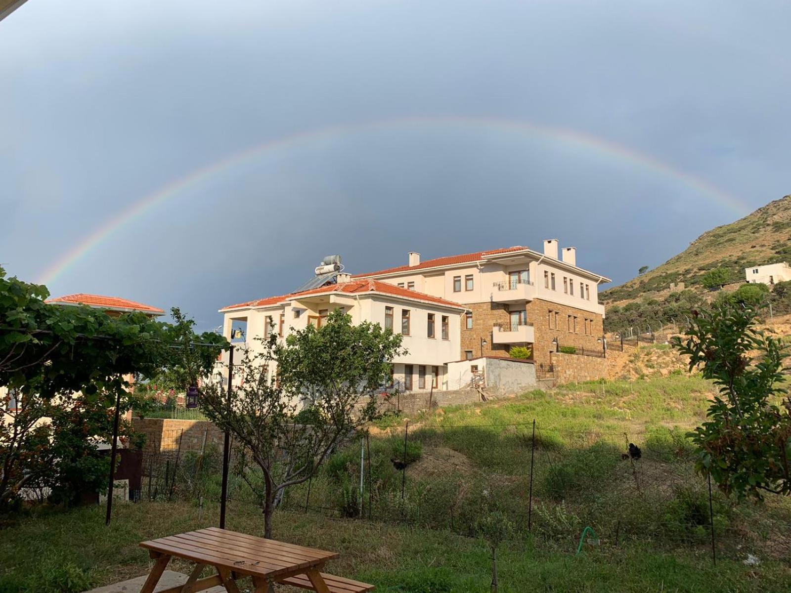 Goekceada Ugurlu Apart Esterno foto